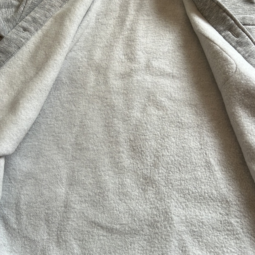 Button up - Picture 5 of 5